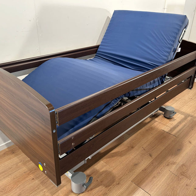 Stiegelmeyer 72 Elektrisch Hoog Laag Thuiszorgbed