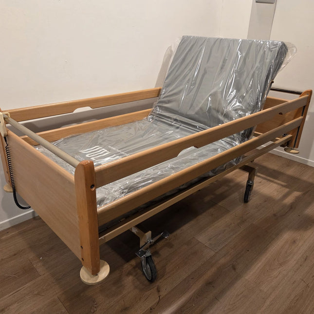 Stiegelmeyer 5045 #10A Elektrisch Hoog laag Thuiszorg-bed