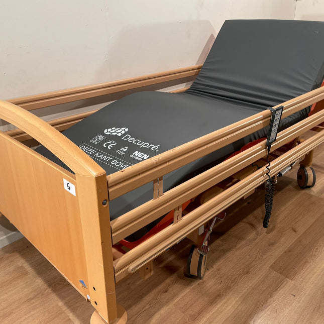 Stiegelmeyer 00A LANG Elektrisch Hoog Laag Thuiszorg-bed