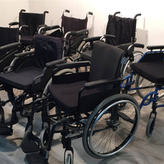 zorgmateriaal en rolstoelen