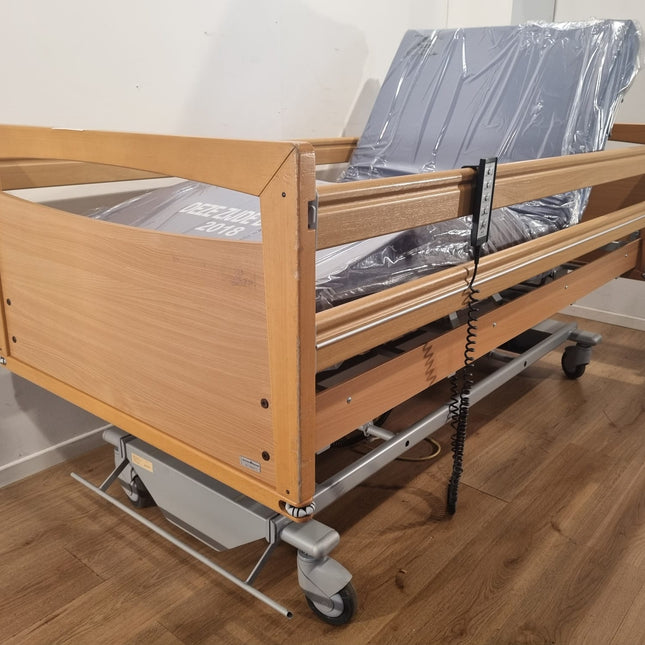 Bock Practico #84 Elektrisch Hoog Laag Thuiszorg-bed