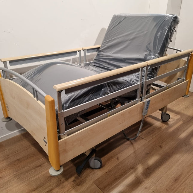 Wissner Bosserhoff Estetica #26B Elektrisch Hoog Laag Thuiszorg-bed