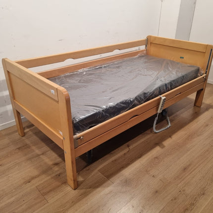 Braekevelt HL #73 Elektrisch Hoog Laag Thuiszorg-bed