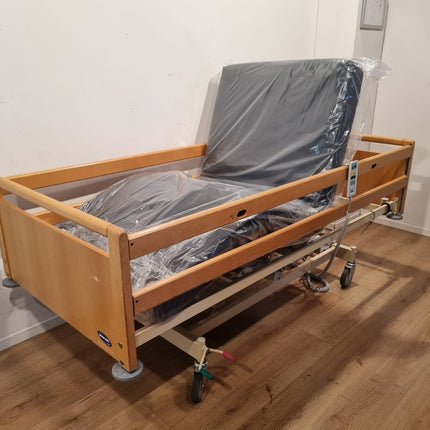 Invacare SB 750 #80C Elektrisch Hoog Laag Demontabel Thuiszorg-bed