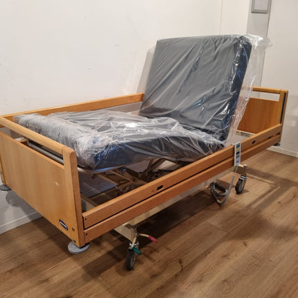 Invacare SB 750 #80C Elektrisch Hoog Laag Demontabel Thuiszorg-bed