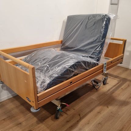 Invacare SB 750 #80C Elektrisch Hoog Laag Demontabel Thuiszorg-bed