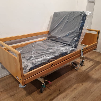 Invacare SB 750 #80C Elektrisch Hoog Laag Demontabel Thuiszorg-bed