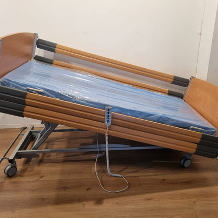 Bock Practico Alu Plus #86B Elektrisch Breed Hoog LAAG-LAAG Thuiszorg-bed