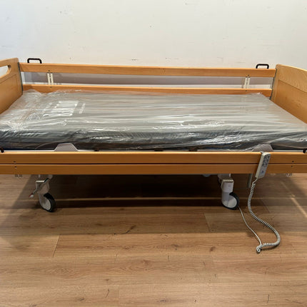 Lojer ScanAfia Pro Lang #70A Elektrisch Hoog laag Thuiszorg-bed