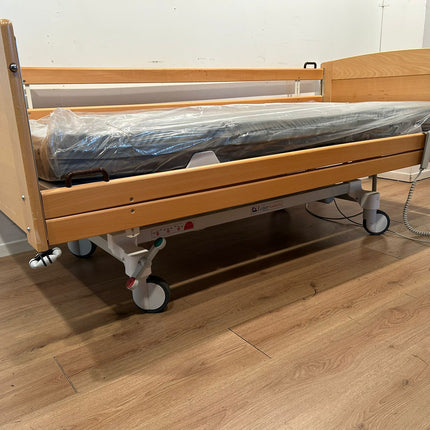 Lojer ScanAfia Pro Lang #70A Elektrisch Hoog laag Thuiszorg-bed