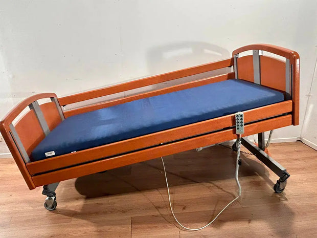 Tweedehands hoog laag zorgbed