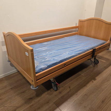 Invacare 400 #80E Elektrisch Hoog-Laag Demontabel Thuiszorg-bed