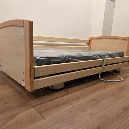 FMB Care 151 #50 Elektrisch Hoog LAAG LAAG Thuiszorg-bed