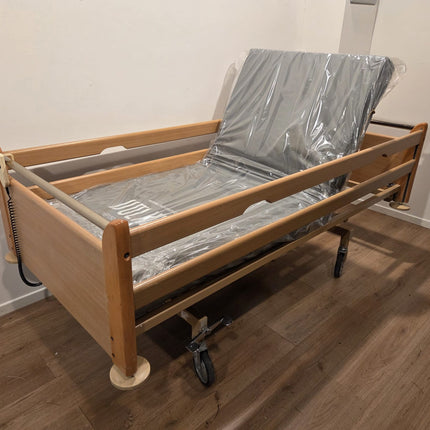 Stiegelmeyer 5045 #10A Elektrisch Hoog laag Thuiszorg-bed