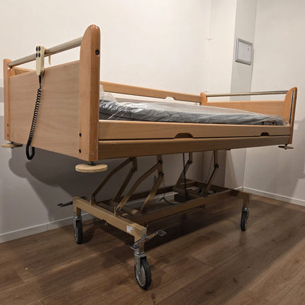 Stiegelmeyer 5045 #10A Elektrisch Hoog laag Thuiszorg-bed