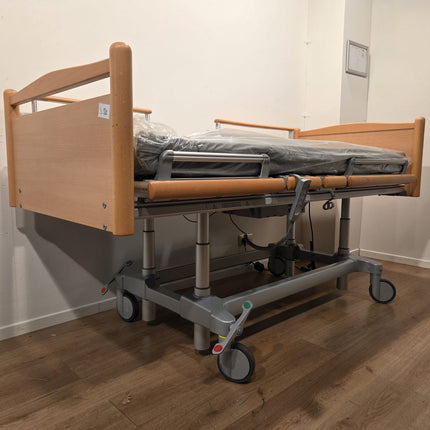 Volker S382 #40J Elektrisch Hoog Laag Thuiszorg-bed