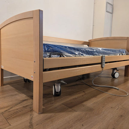 FMB Care 150 #50A Elektrisch Hoog-Laag Thuiszorgbed | Met Garantie (kopie)