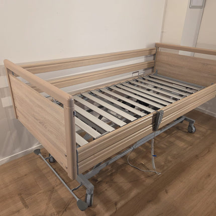 Bock Practico Lie Low 25/80 #87B Elektrisch Hoog-Laag-Laag Thuiszorgbed | Extra Laag | Met Garantie
