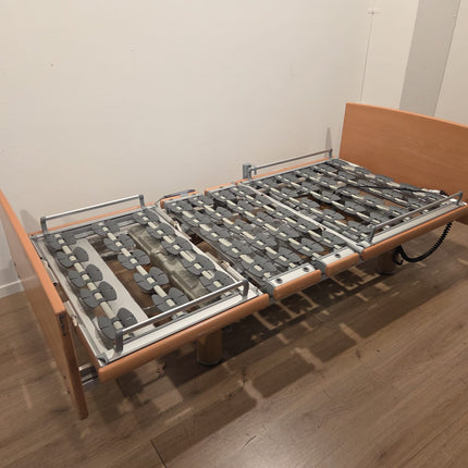 Volker 3080 MA #30E Elektrisch Hoog Laag Thuiszorg-bed