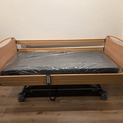 Stiegelmeyer Elvido-Vervo #11J Elektrisch Hoog-Laag Thuiszorgbed | Extra Laag | Met Garantie