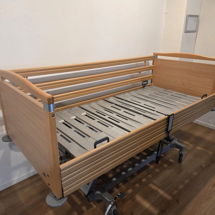 Stiegelmeyer Elvido-Vano #11K Elektrisch Hoog-Laag Thuiszorgbed | Met Garantie