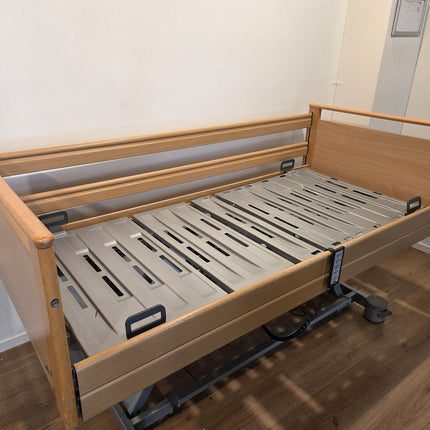 Stiegelmeyer Elvido-Brevo #11L Elektrisch Hoog-Laag Thuiszorgbed | Extra Laag | Met Garantie