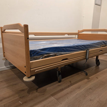 Stiegelmeyer Classiko #07D Elektrisch Hoog-Laag Thuiszorgbed | Met Garantie