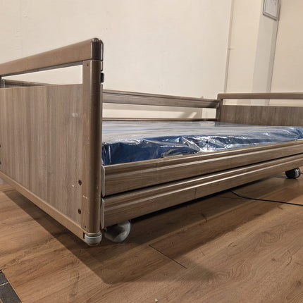 Bock Practico Lie Low 25/80 #87 Elektrisch Hoog-Laag-Laag Thuiszorgbed | Extra Laag | Met Garantie