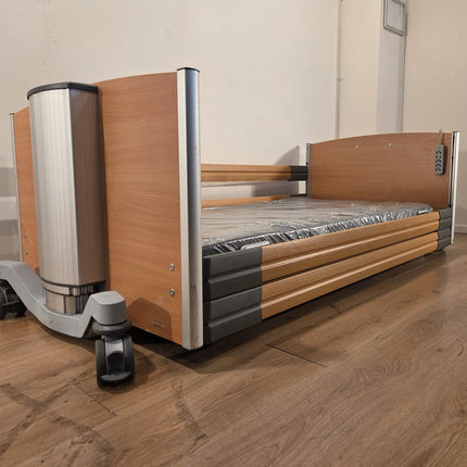 Bock Practico Ultraniedrig 9,5/80 #86C Elektrisch Hoog-Laag-Laag Thuiszorgbed | Extra Laag | Met Garantie