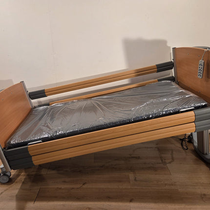 Bock Practico Ultraniedrig 9,5/80 #86C Elektrisch Hoog-Laag-Laag Thuiszorgbed | Extra Laag | Met Garantie