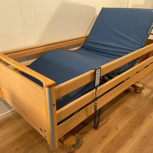 Stiegelmeyer 06A Elvido Elektrisch Hoog/Laag Thuiszorgbed